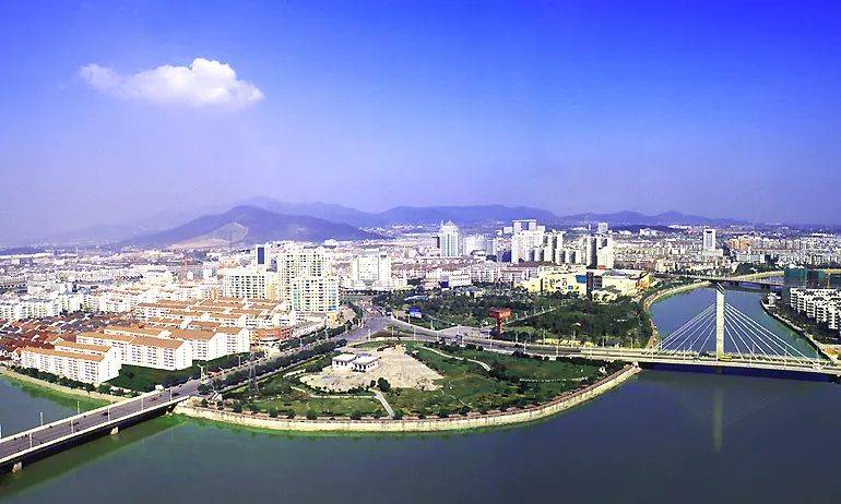 浙江智领未来，高科技产品闪耀亮相，开启生活新篇章