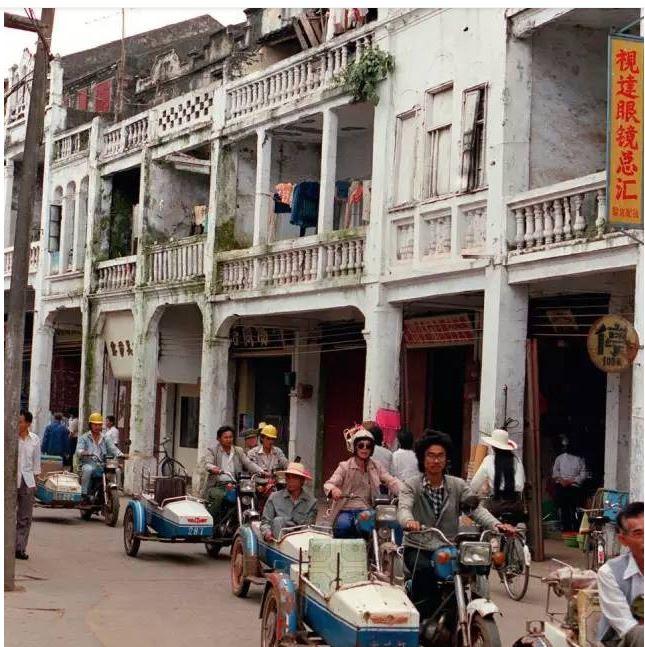 海南盛事,尊敬的领导与亲爱的朋友们共襄盛举